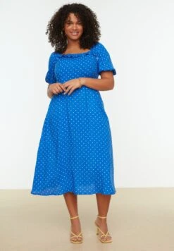 Polka Dot Ruffle Detail Dress
