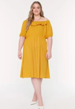 Bardot Ruffle Detail Dress