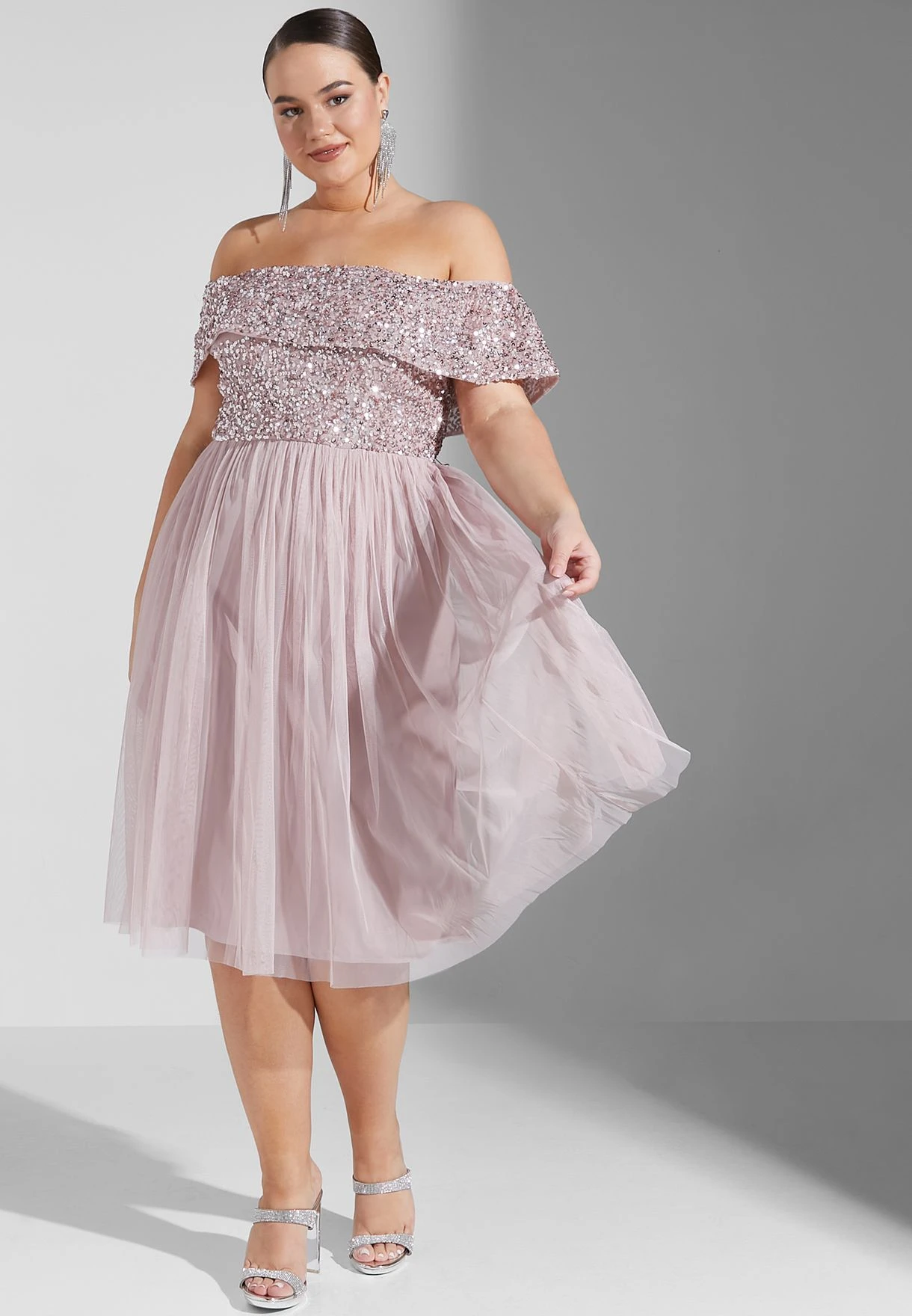 Bardot Sequin Detail Pleated Dress 3 Bardot Sequin Detail Pleated Dress