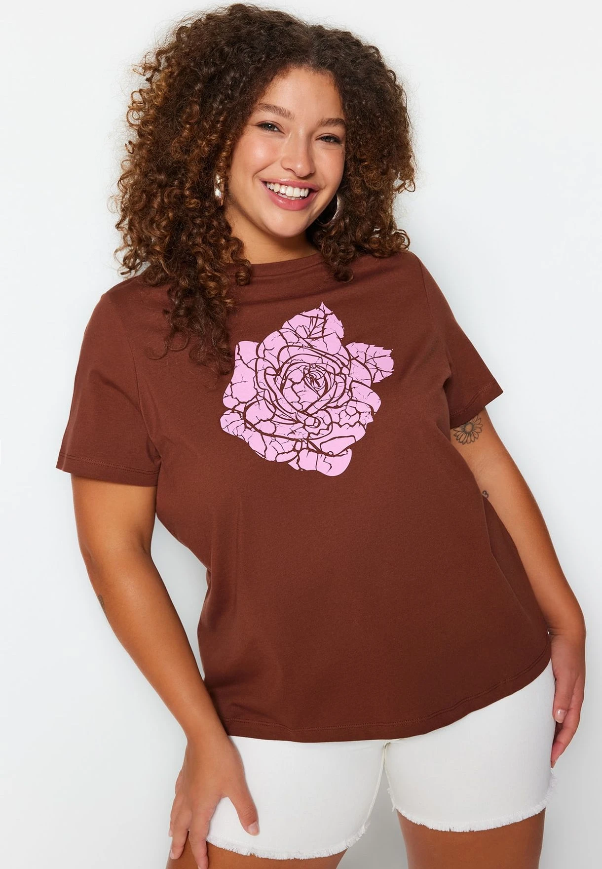 Crew Neck Printed T-Shirt 3 Crew Neck Printed T-Shirt