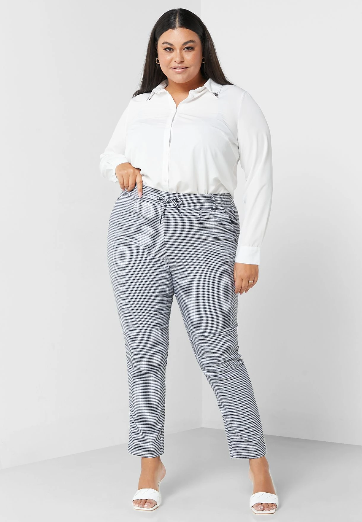 ONLY CARMAKOMA Checked High Waist Pants 3 ONLY CARMAKOMA Checked High Waist Pants