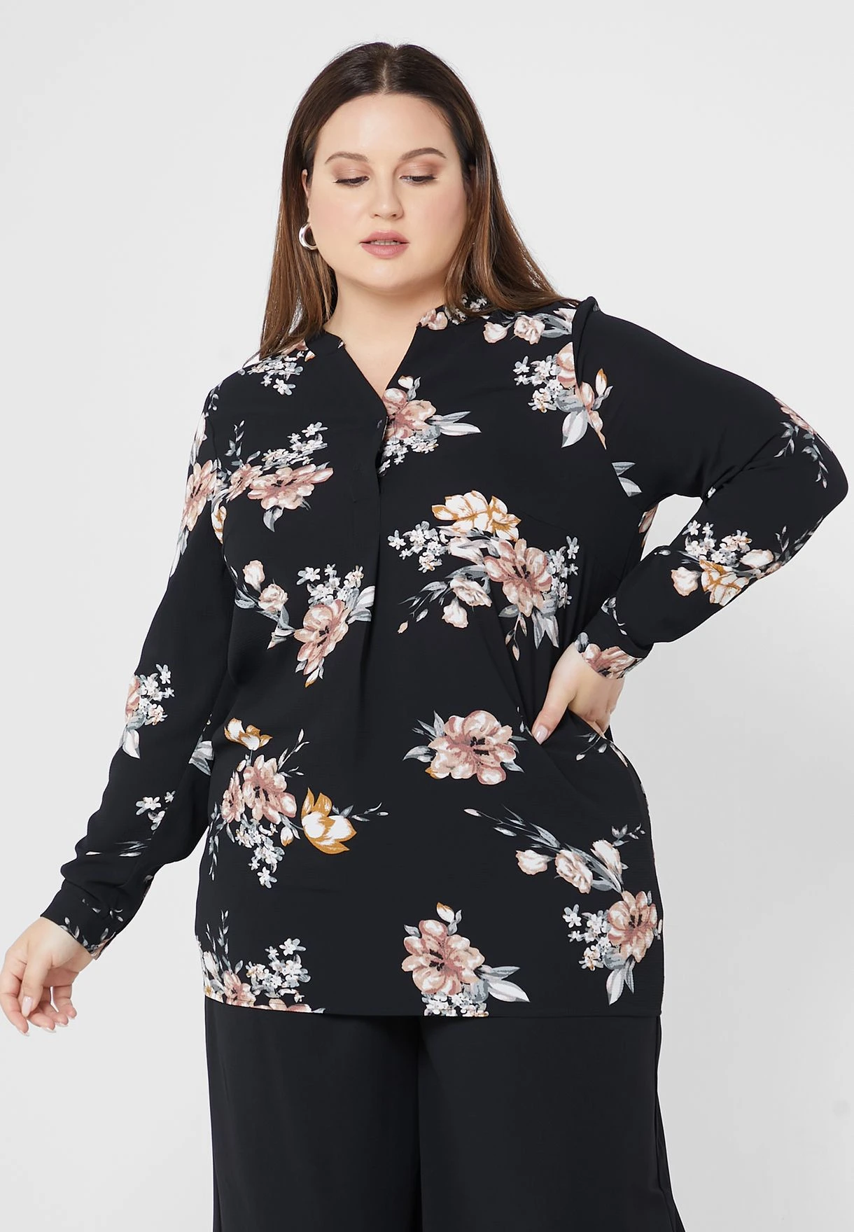 ONLY CARMAKOMA Floral Print Top 3 ONLY CARMAKOMA Floral Print Top
