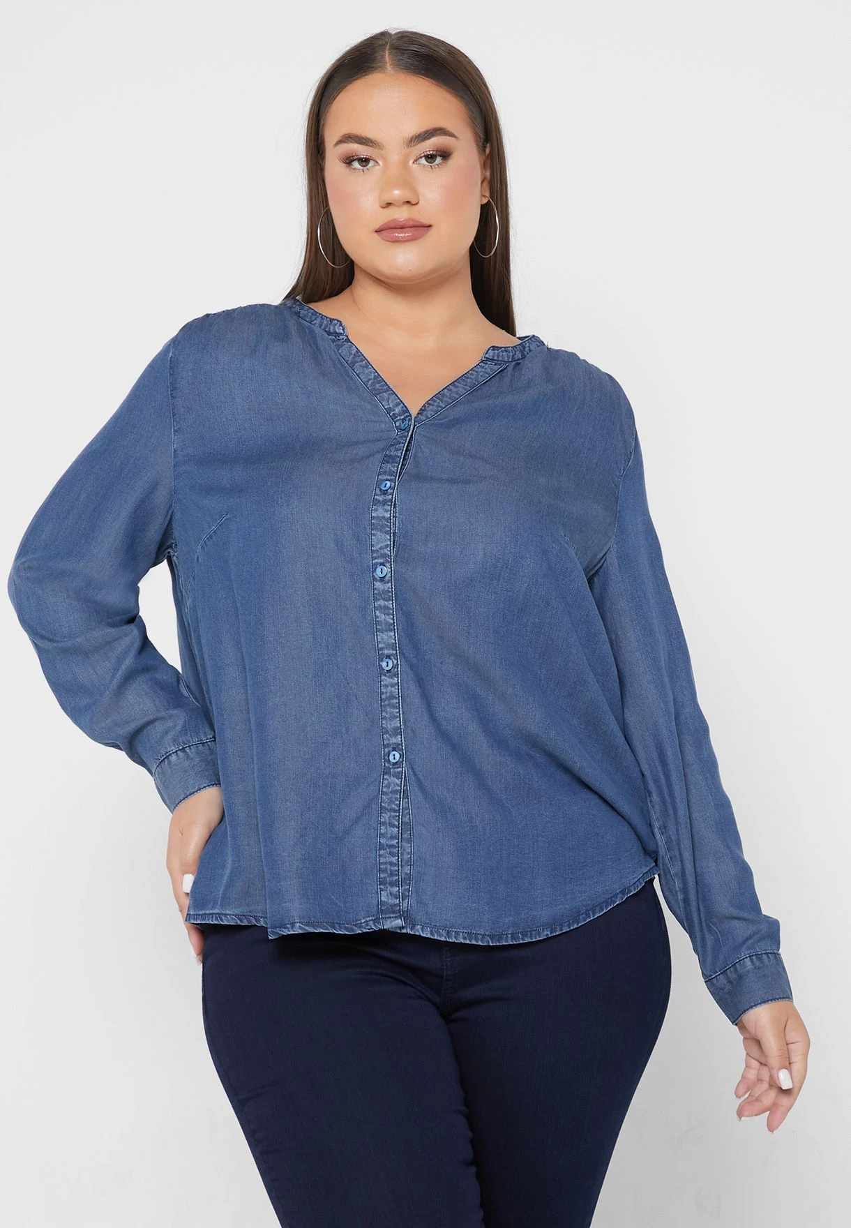 ONLY CARMAKOMA Button Detail Shirt 3 ONLY CARMAKOMA Button Detail Shirt