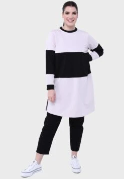 Round Neck Colorblock Tunic