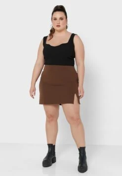 Slit Hem Mini Skirt