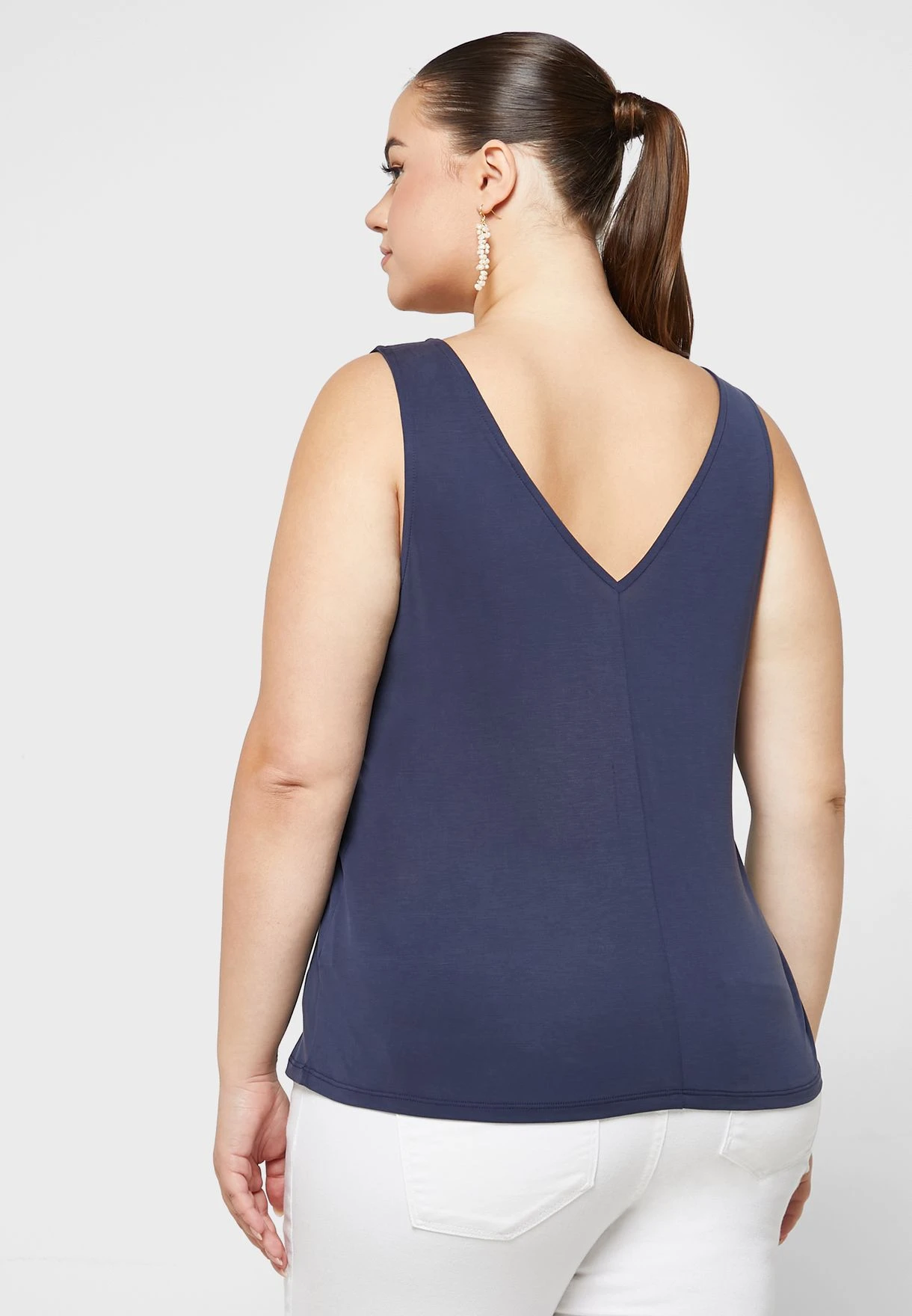 Vero Moda Curve V-Neck Knitted Tank Top 4 Vero Moda Curve V-Neck Knitted Tank Top - Image 2