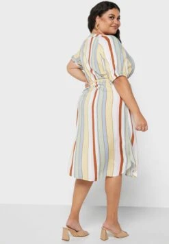 Front Page -CARMAKOMA Clothing Sales 2 zoom desktop 104