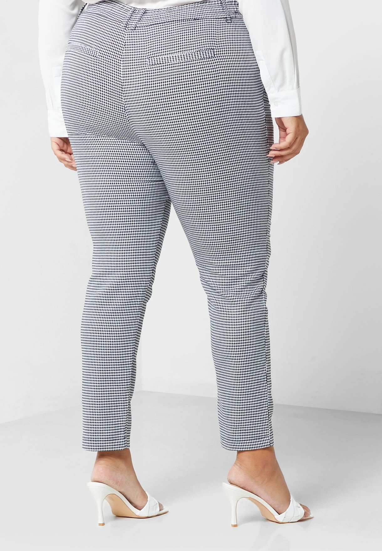 ONLY CARMAKOMA Checked High Waist Pants 4 ONLY CARMAKOMA Checked High Waist Pants - Image 2