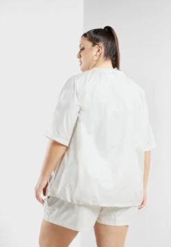 Front Page 38 Front Page -CARMAKOMA Clothing Sales 2 zoom desktop 34