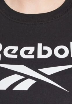 Reebok Bl T-Shirt 9 Reebok Bl T-Shirt -CARMAKOMA Clothing Sales 3 zoom desktop 21