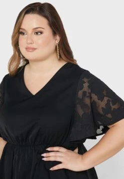 Mesh Sleeve Detail Peplum Top 8 Mesh Sleeve Detail Peplum Top -CARMAKOMA Clothing Sales 3 zoom desktop 268