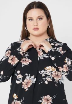 ONLY CARMAKOMA Floral Print Top 8 ONLY CARMAKOMA Floral Print Top -CARMAKOMA Clothing Sales 3 zoom desktop 278