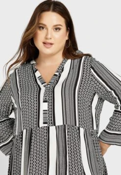 ONLY CARMAKOMA Ruffle Detail Printed Tunic 8 ONLY CARMAKOMA Ruffle Detail Printed Tunic -CARMAKOMA Clothing Sales 3 zoom desktop 310