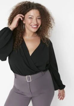 Surplice Neck Knitted Top -CARMAKOMA Clothing Sales 3 zoom desktop 335