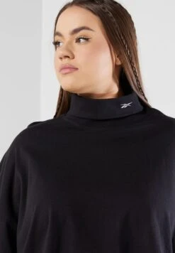 Reebok Classics Wide Top -CARMAKOMA Clothing Sales 3 zoom desktop 347