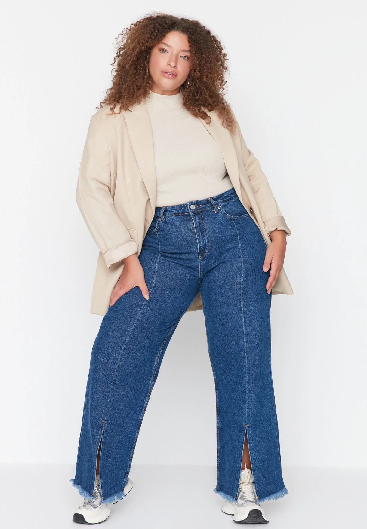 Wide Leg Slit Jeans 5 Wide Leg Slit Jeans - Image 3