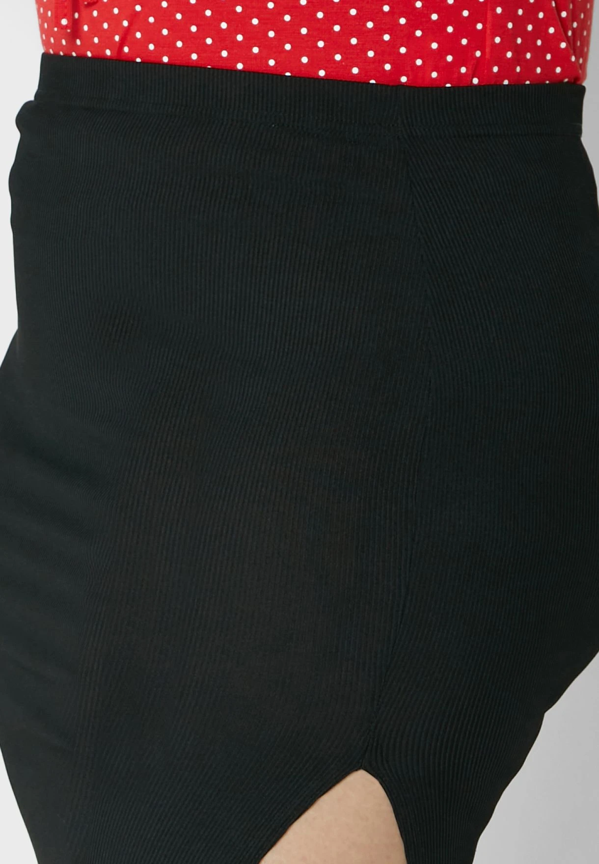 Black Plus Size Ribbed Midi Skirt 5 Black Plus Size Ribbed Midi Skirt - Image 3