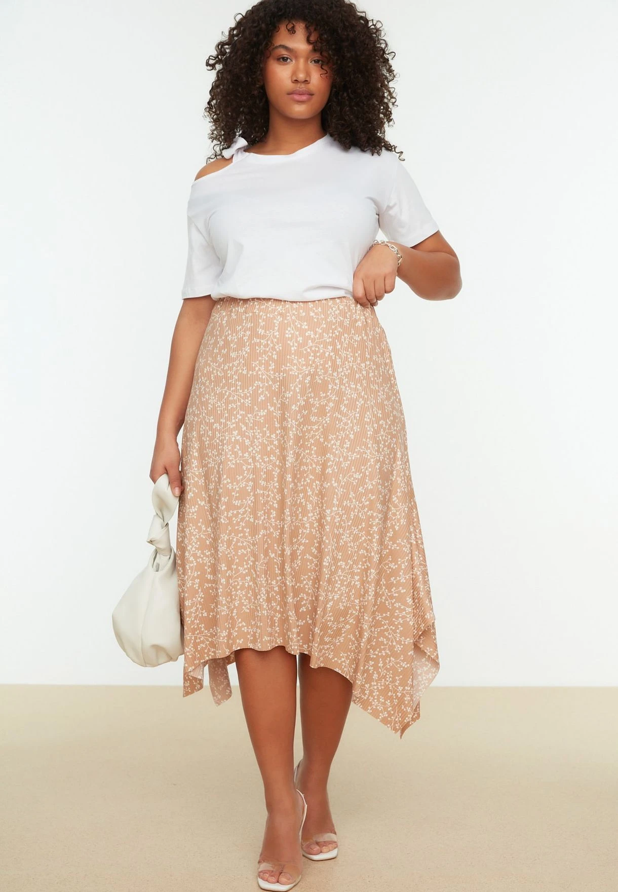 Asymmetric Floral Print Midi Skirt 5 Asymmetric Floral Print Midi Skirt - Image 3