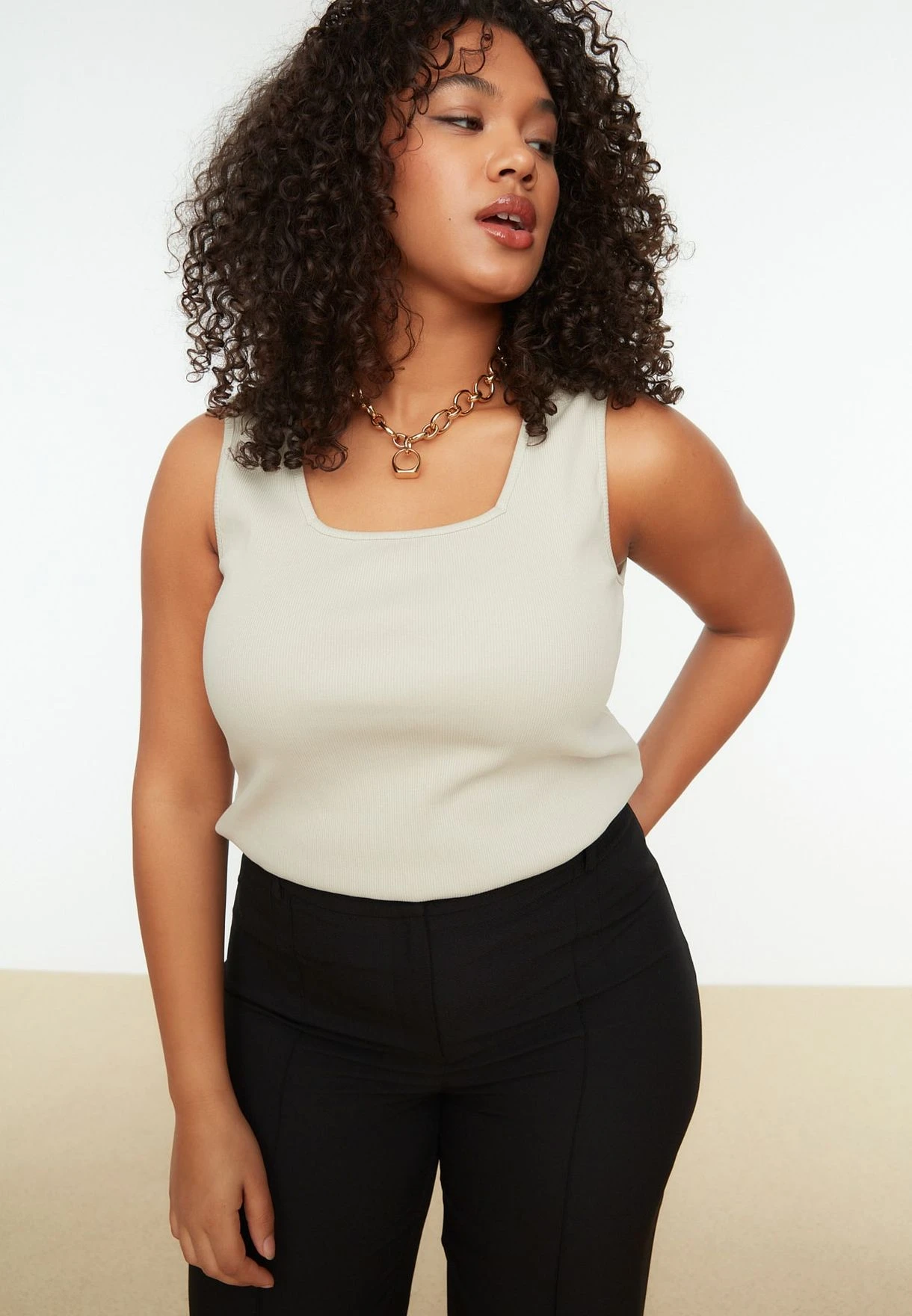 Square Neck Tank Top 5 Square Neck Tank Top - Image 3