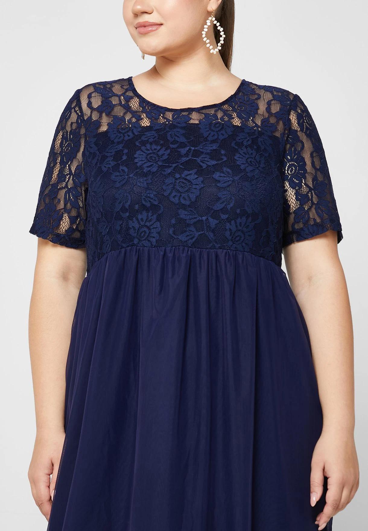 ONLY CARMAKOMA Mesh Detail Tiered Dress 5 ONLY CARMAKOMA Mesh Detail Tiered Dress - Image 3