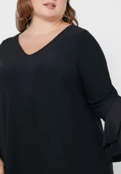 Avenue V-Neck Ruffle Sleeve Knitted Dress -CARMAKOMA Clothing Sales 3 zoom desktop 85