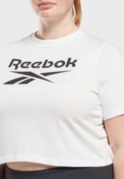 Reebok Logo T-Shirt -CARMAKOMA Clothing Sales 3 zoom desktop 9