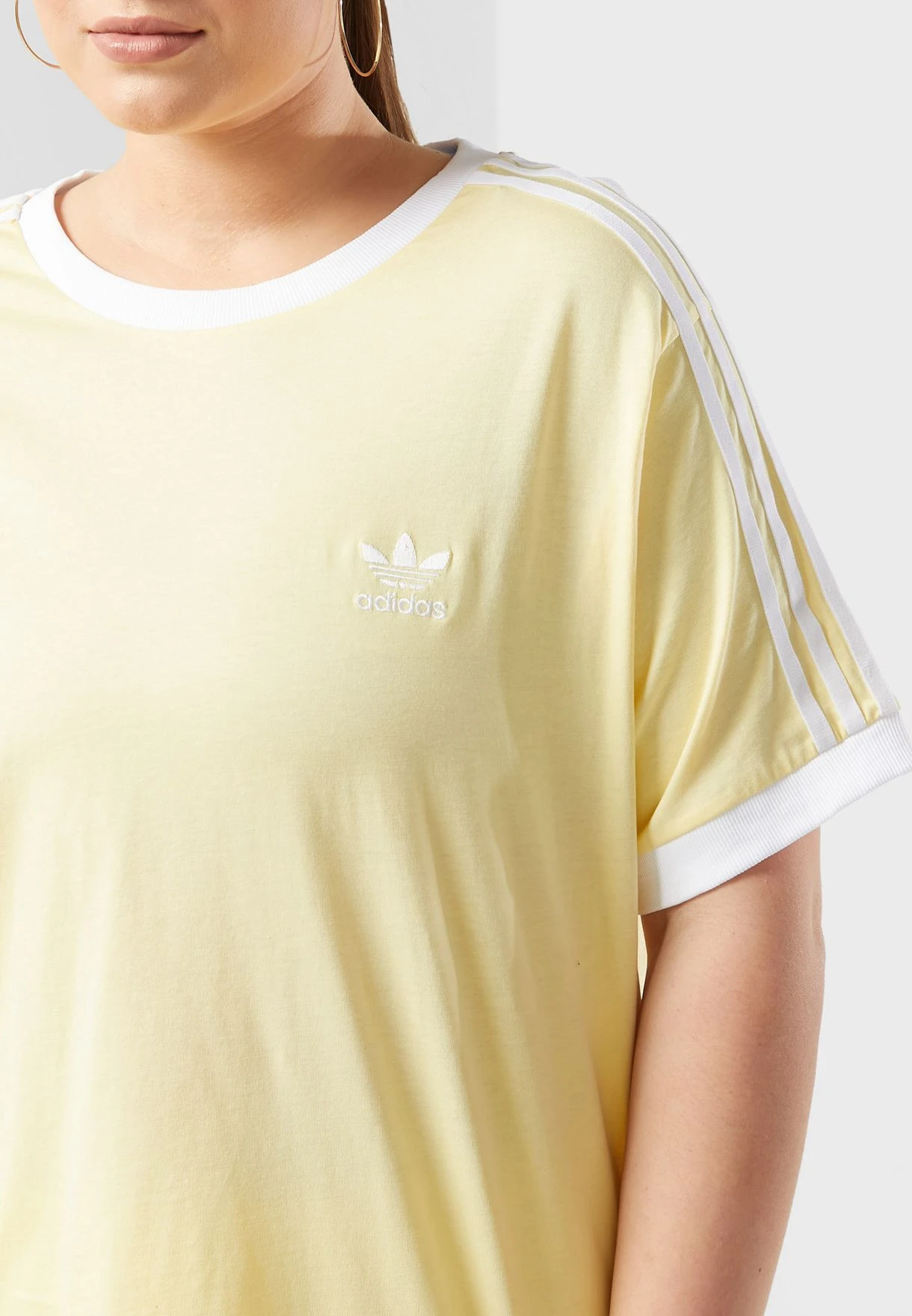 Adidas Originals Adicolor 3 Stripe Classics T-Shirt 4 Adidas Originals Adicolor 3 Stripe Classics T-Shirt - Image 3