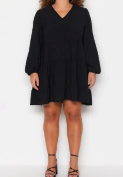 V-Neck Tiered Dress -CARMAKOMA Clothing Sales 4 zoom desktop 152