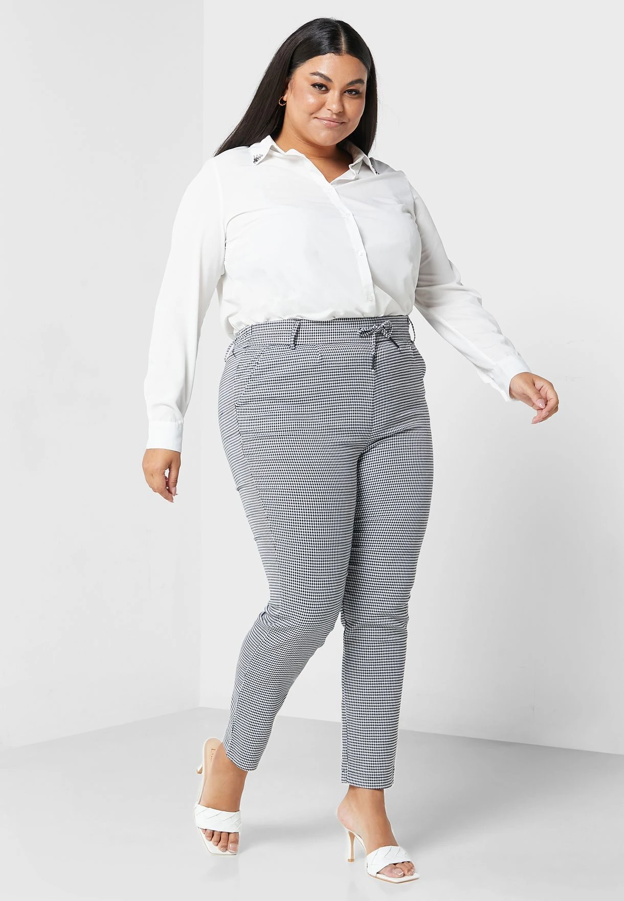 ONLY CARMAKOMA Checked High Waist Pants 6 ONLY CARMAKOMA Checked High Waist Pants - Image 4