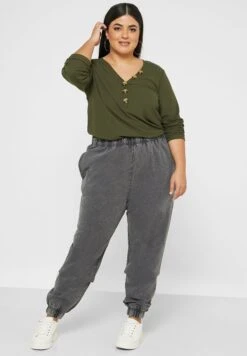 Acid Wash Jogger 8 Acid Wash Jogger -CARMAKOMA Clothing Sales 4 zoom desktop 209