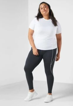 Reebok Workout Ready Tights 9 Reebok Workout Ready Tights -CARMAKOMA Clothing Sales 4 zoom desktop 217