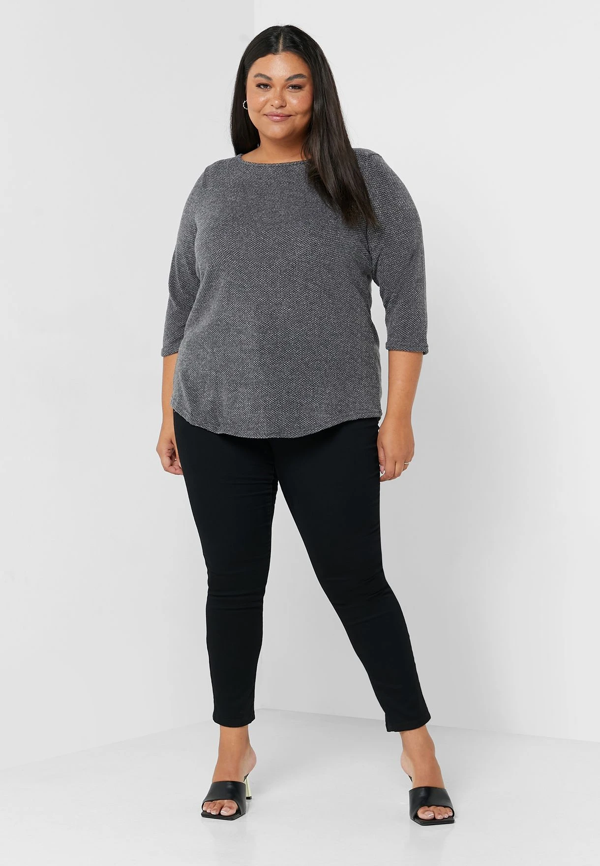 ONLY CARMAKOMA Round Neck Top 6 ONLY CARMAKOMA Round Neck Top - Image 4