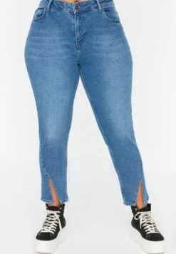 Slit Hem Skinny Jeans -CARMAKOMA Clothing Sales 4 zoom desktop 347