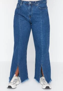 Wide Leg Slit Jeans 14 Wide Leg Slit Jeans -CARMAKOMA Clothing Sales 4 zoom desktop 360