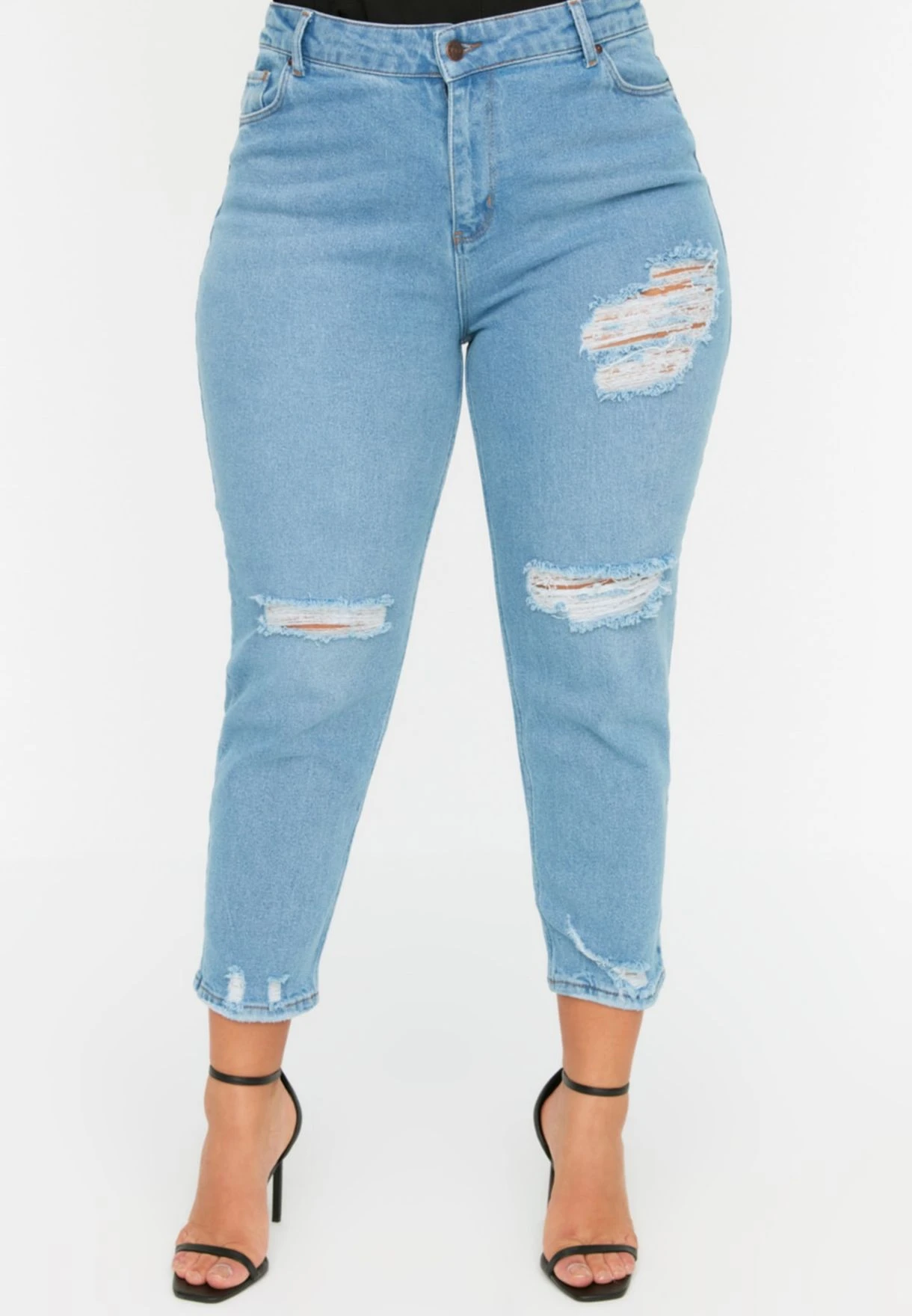 Ripped Skinny Jeans 6 Ripped Skinny Jeans - Image 4