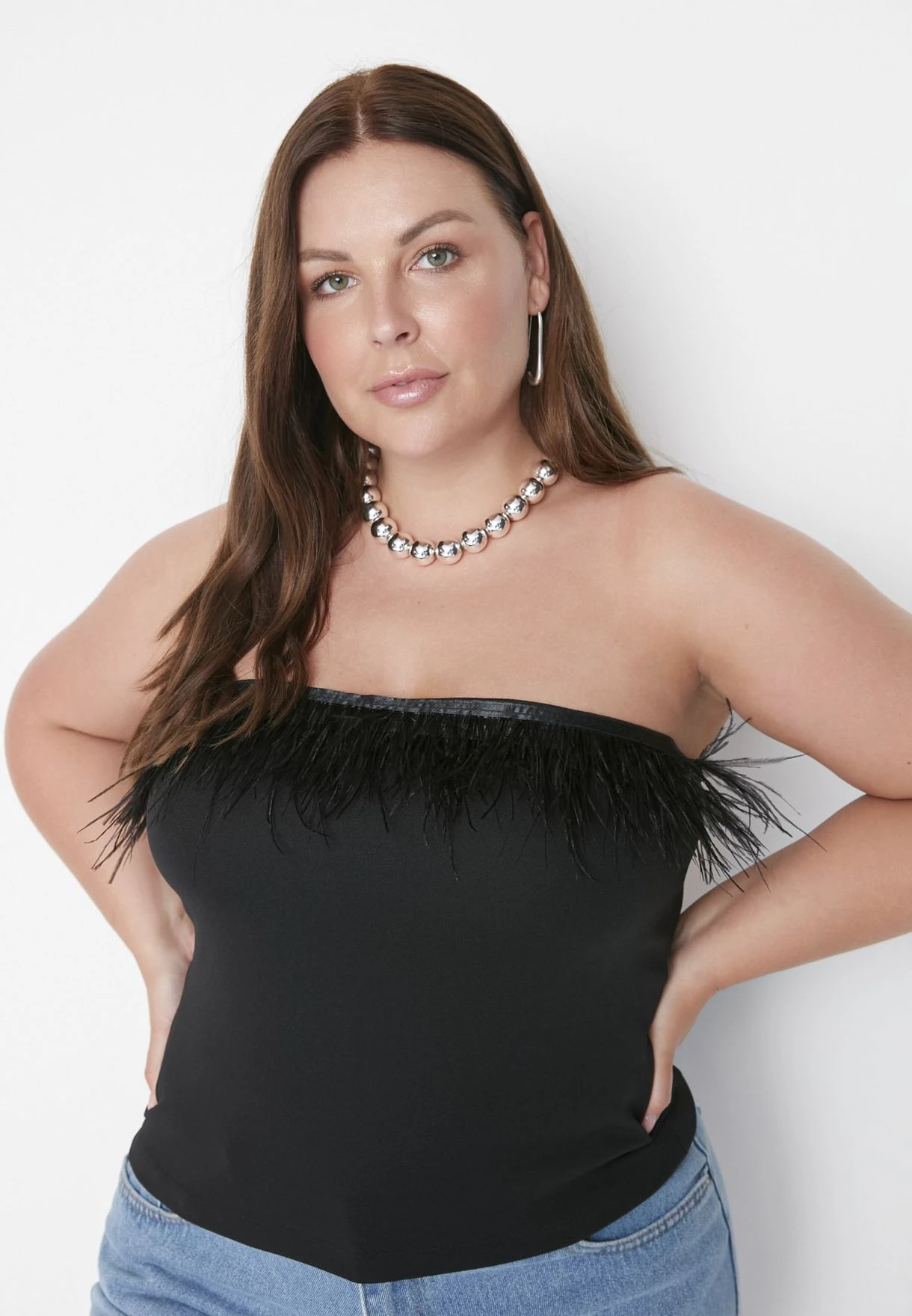 Strapless Detailed Top 6 Strapless Detailed Top - Image 4