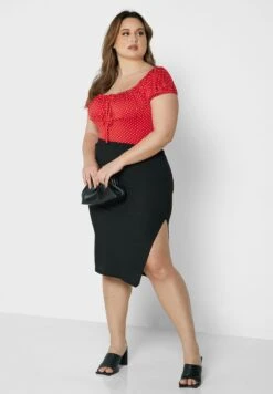 Black Plus Size Ribbed Midi Skirt 9 Black Plus Size Ribbed Midi Skirt -CARMAKOMA Clothing Sales 4 zoom desktop 393