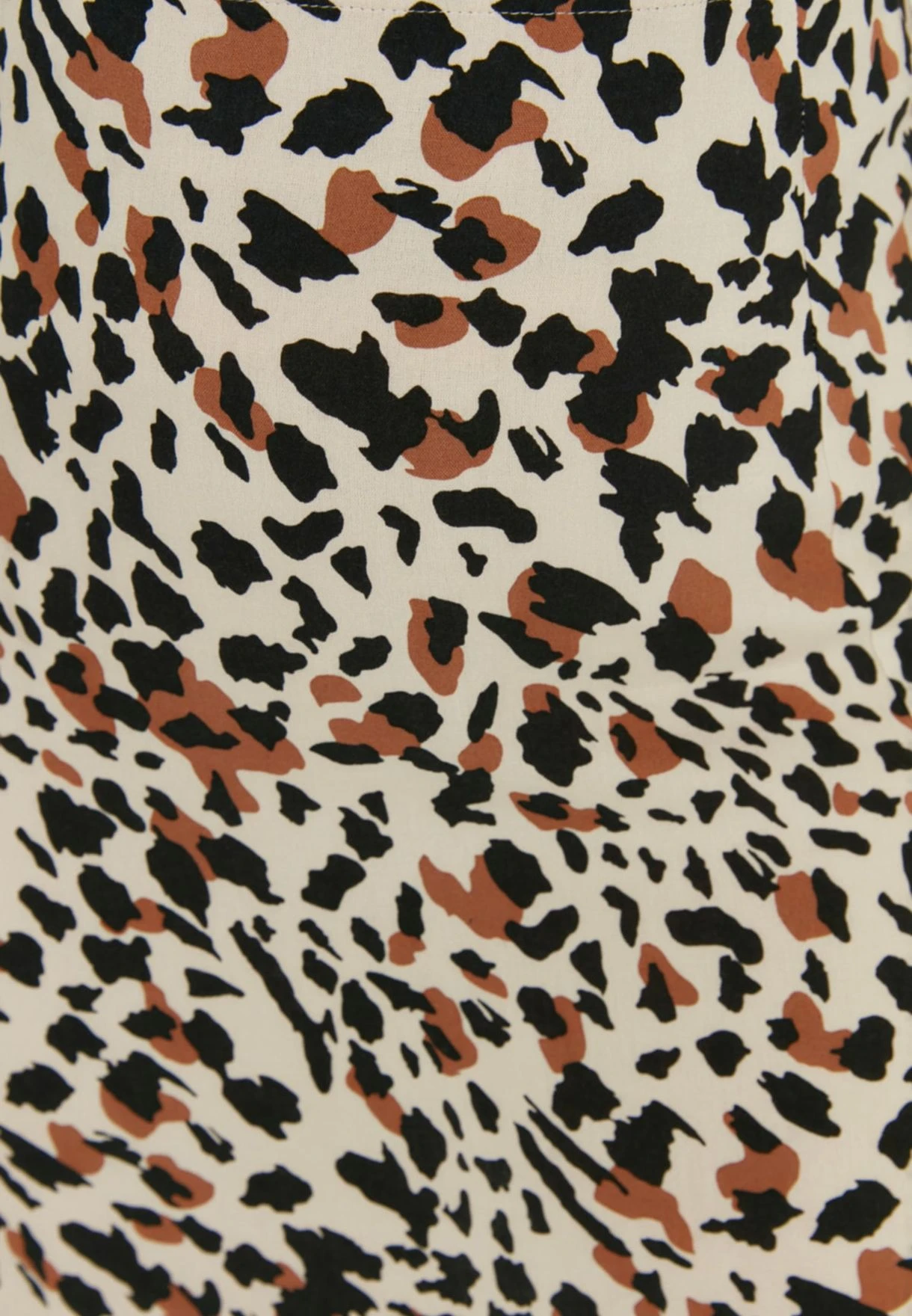 Side Split Printed Skirt 6 Side Split Printed Skirt - Image 4