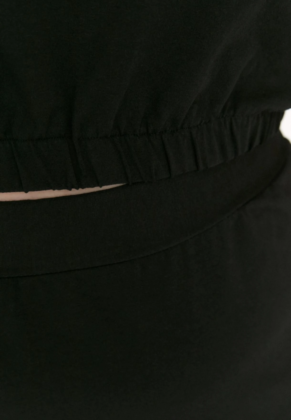 Crew Neck Top & Skirt Set 6 Crew Neck Top & Skirt Set - Image 4