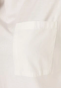 Crew Neck Pocket Detail T-Shirt -CARMAKOMA Clothing Sales 4 zoom desktop 41