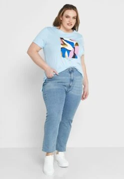 ONLY CARMAKOMA Round Neck Graphic T-Shirt -CARMAKOMA Clothing Sales 4 zoom desktop 6