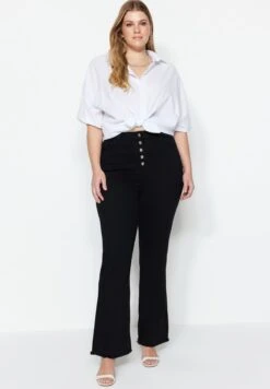 Button Detail Jeans -CARMAKOMA Clothing Sales 5 zoom desktop 149