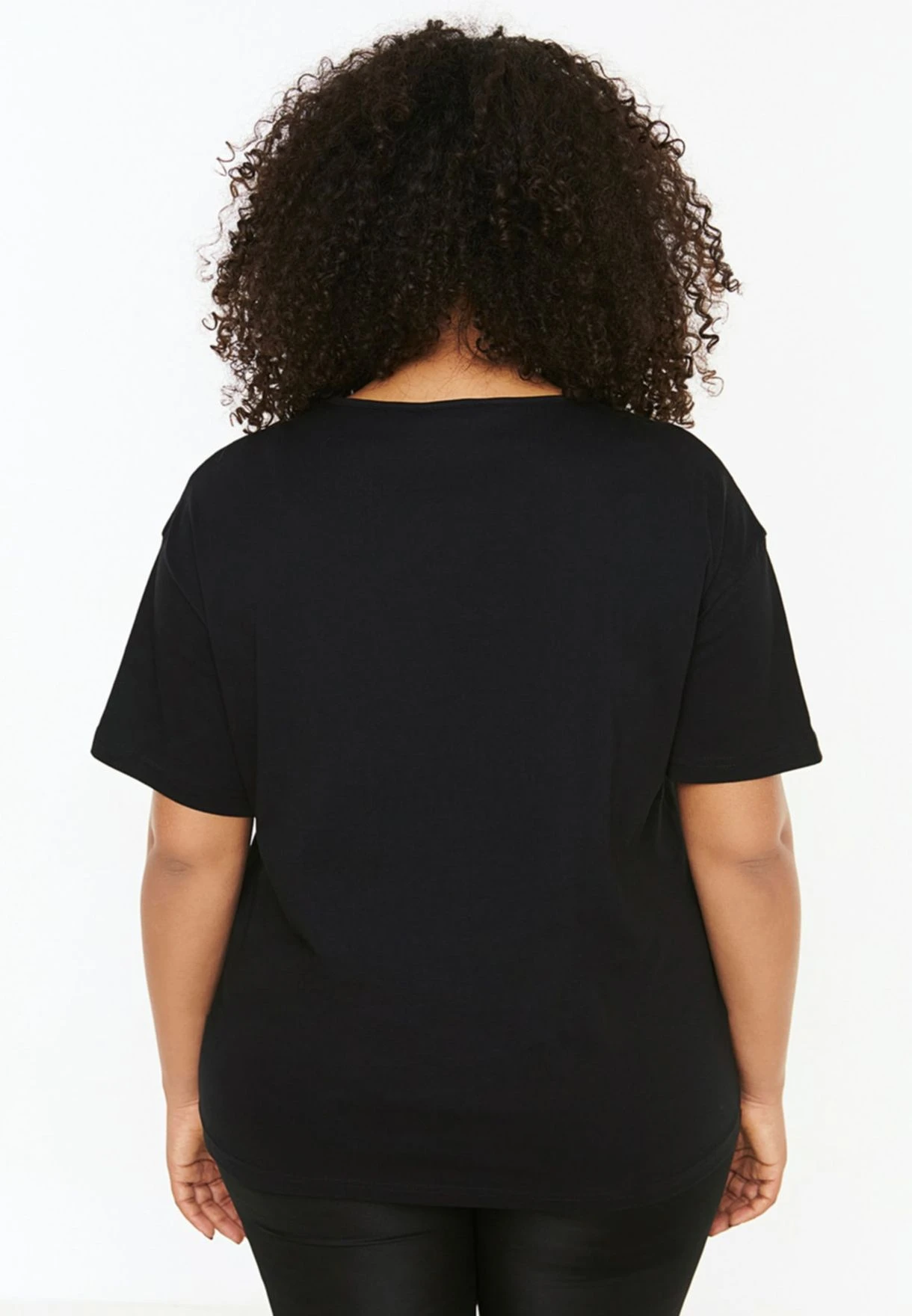 Crew Neck Knitted T-Shirt 7 Crew Neck Knitted T-Shirt - Image 5