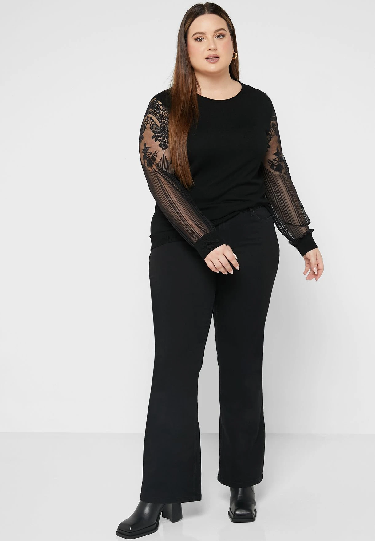 Vero Moda Curve High Waist Flared Jeans 7 Vero Moda Curve High Waist Flared Jeans - Image 5