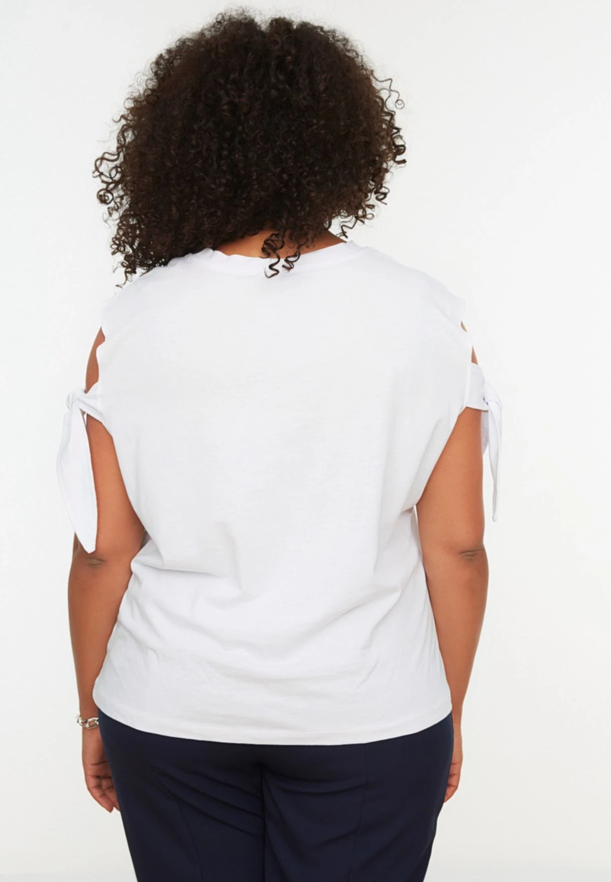 Crew Neck Tie Detail T-Shirt 7 Crew Neck Tie Detail T-Shirt - Image 5