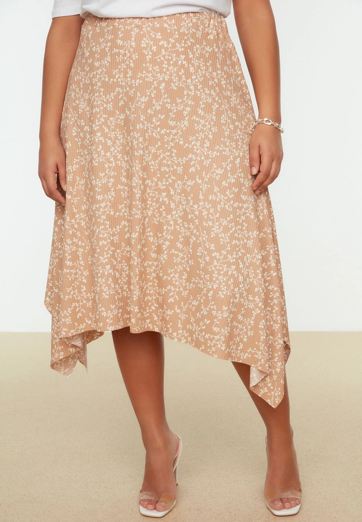 Asymmetric Floral Print Midi Skirt 7 Asymmetric Floral Print Midi Skirt - Image 5