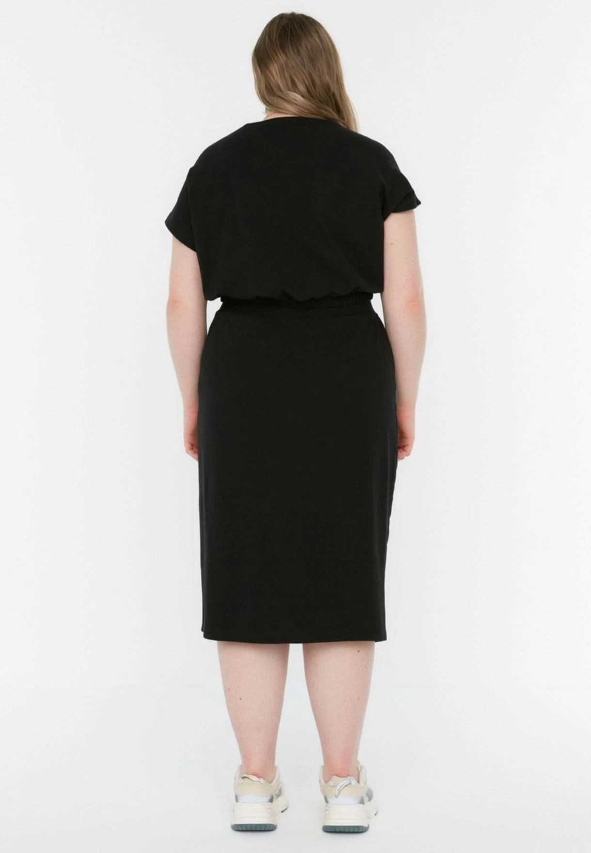 Crew Neck Top & Skirt Set 7 Crew Neck Top & Skirt Set - Image 5