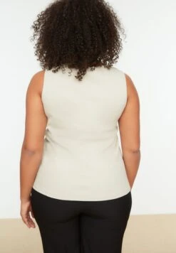 Square Neck Tank Top 11 Square Neck Tank Top -CARMAKOMA Clothing Sales 5 zoom desktop 33