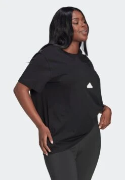 ADIDAS New Classic T-Shirt 11 ADIDAS New Classic T-Shirt -CARMAKOMA Clothing Sales 5 zoom desktop 34