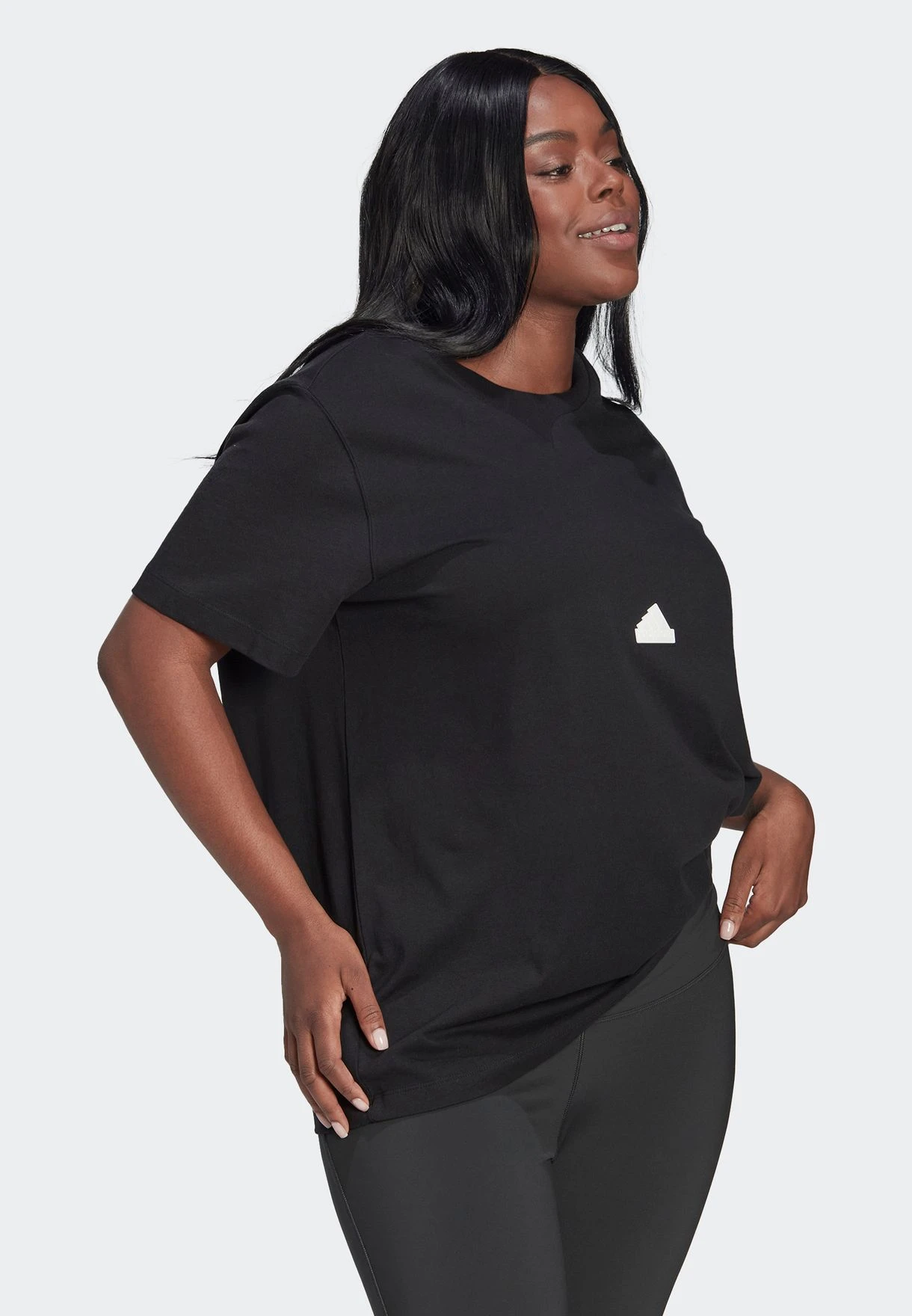 ADIDAS New Classic T-Shirt 7 ADIDAS New Classic T-Shirt - Image 5